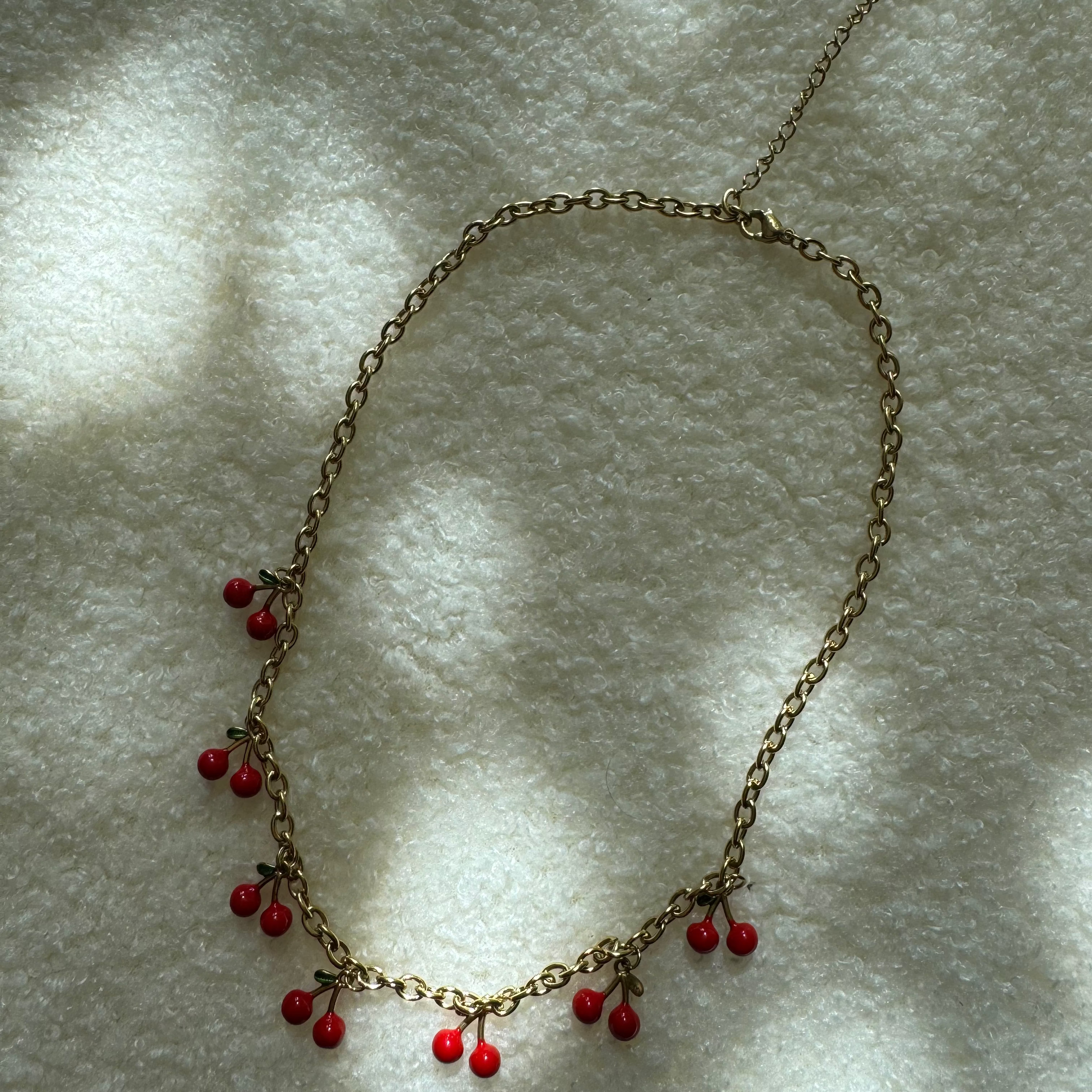 Collier Cerise